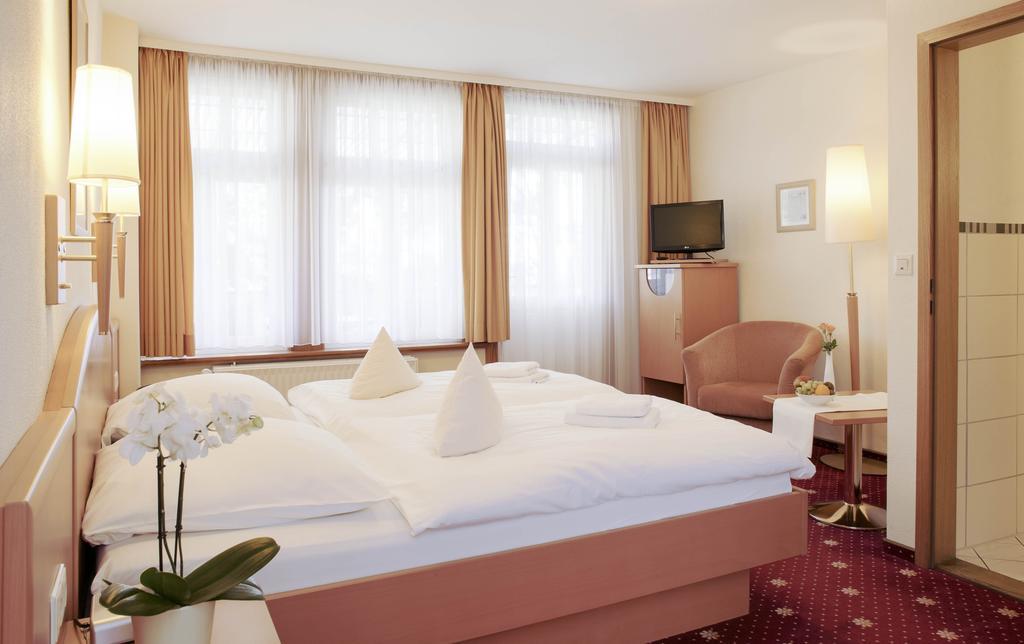 Ferien- Und Wellnesshotel Waldfrieden Hitzacker Camera foto