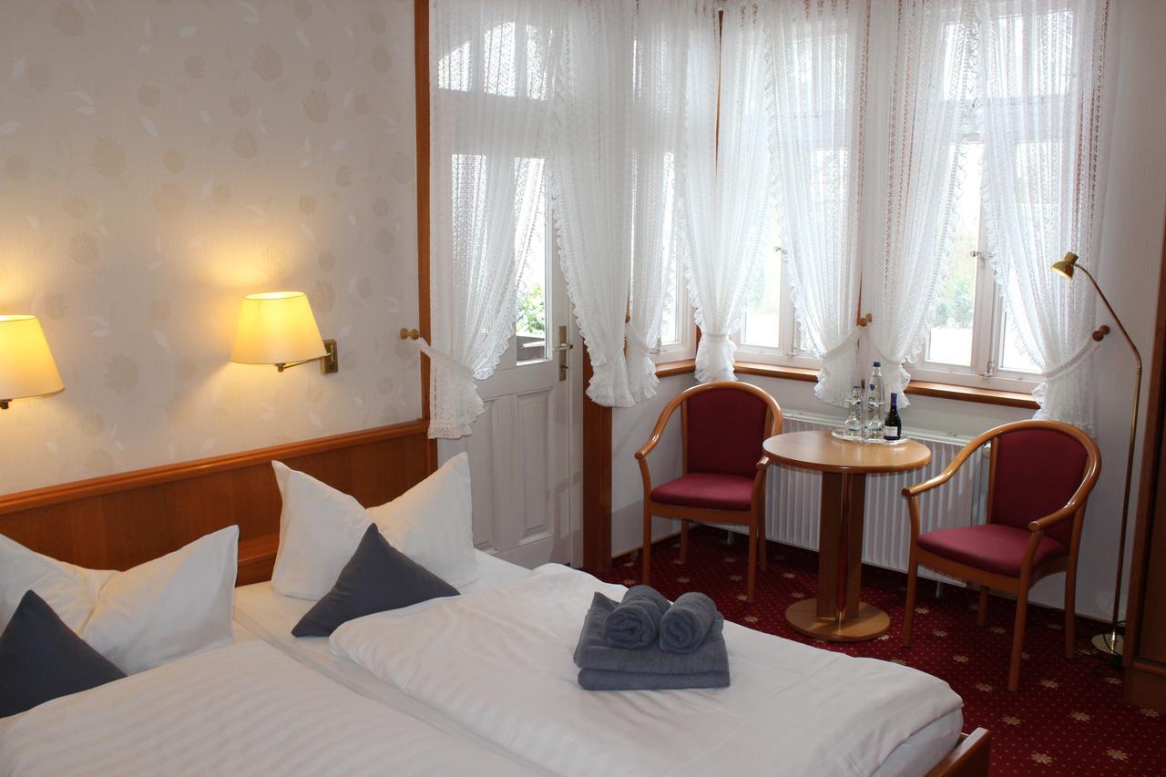 Ferien- Und Wellnesshotel Waldfrieden Hitzacker Esterno foto